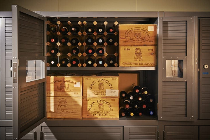 ロッカータイプ（スチール）