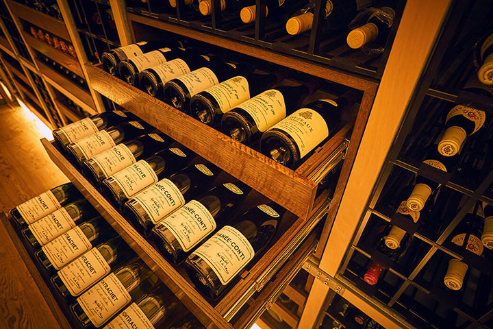 1本から数千本まで保管可能